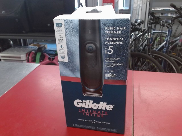 Intimate trimmer gillette new/neuf