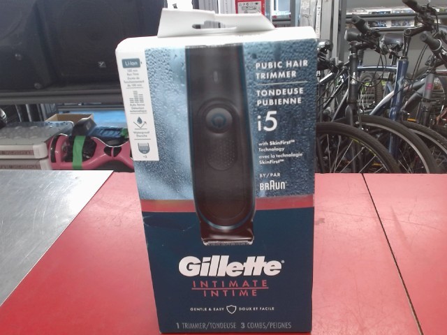 Intimate trimmer gillette new/neuf