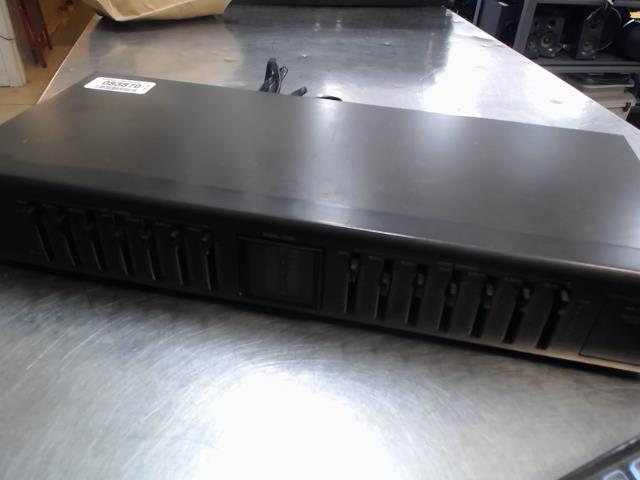 Equalizer filaire noir