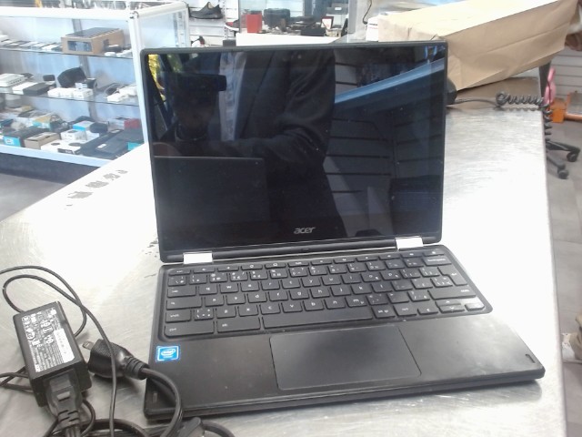 Chrome book noir 4ram