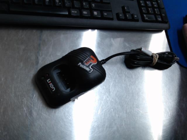 Chargeur palode en bonne tat