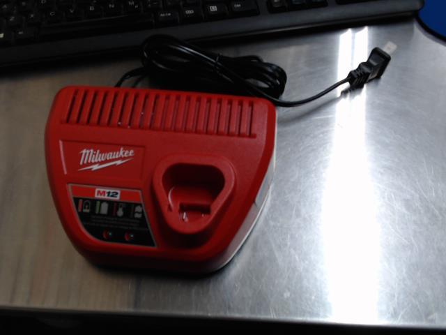 Chargeur milwaukee m12 new