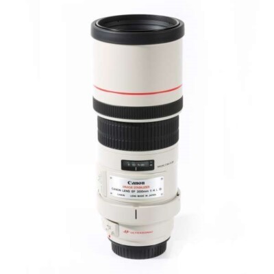Lens 300m 1:4 l is