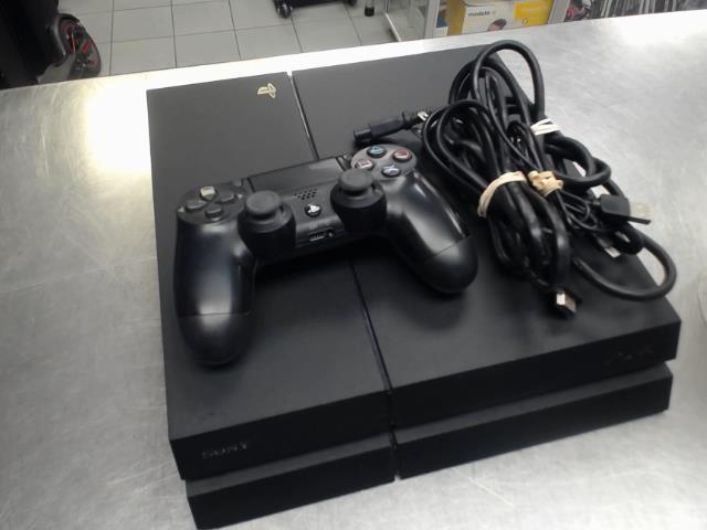 Ps4 first gen + manette + fils