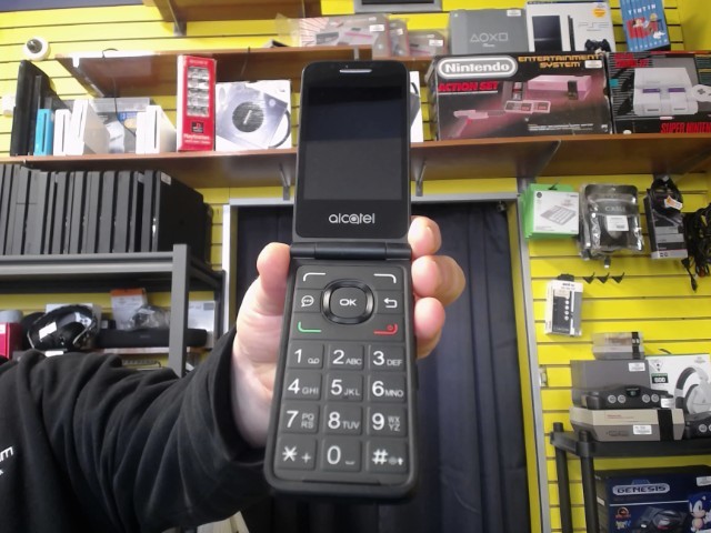 Cellulaire style flip