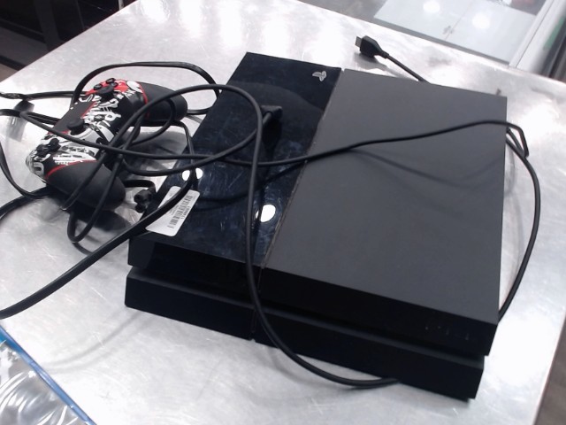 Console ps4 avec manette