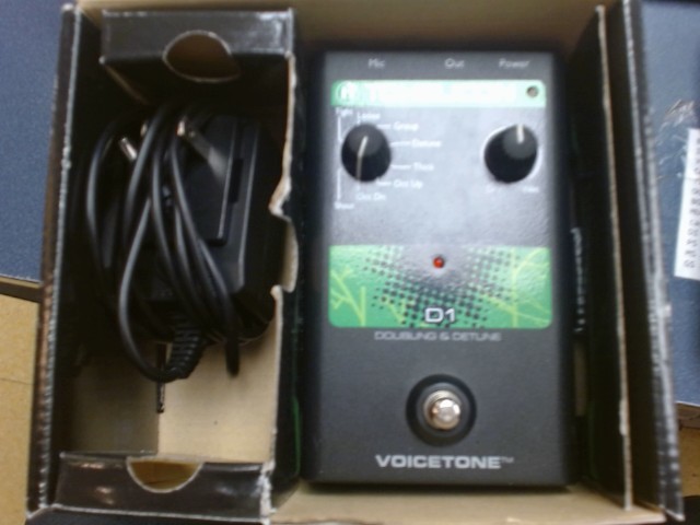 Tc helicon voictone d1 2011 - 2021 pedal
