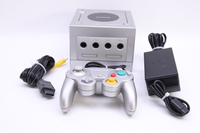 Nintendo gamecube dol-001 +fil +man