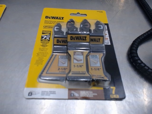Oscillating blades dewalt 7pcs neuf