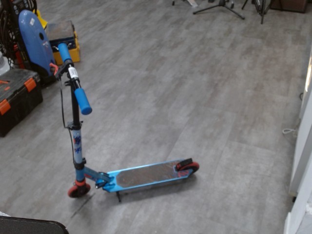 Scooter enfant avec brake et suspension