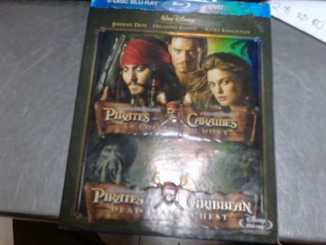 Pirates des caraibes le coffre du mort