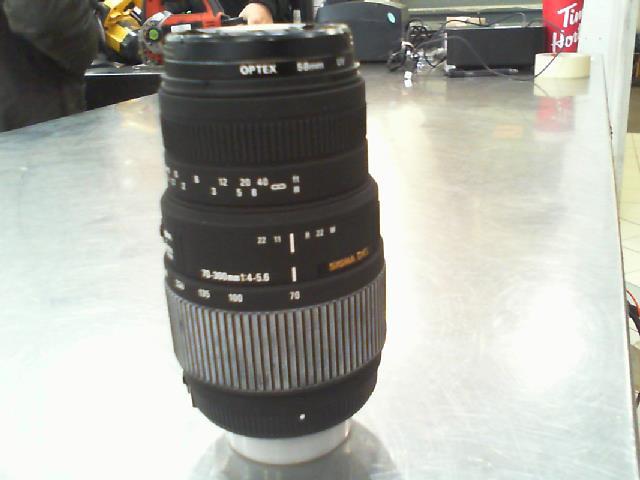 Lentille sigma 70-300mm 1:4-5.6