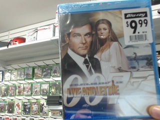 007 live and let die