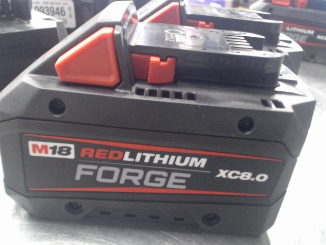Milwaukee xc8.0 forge battery brand new