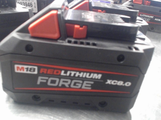 Milwaukee xc8.0 forge battery brand new