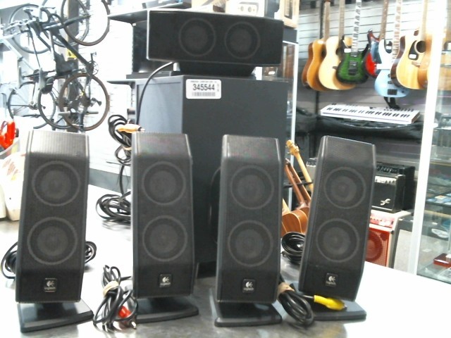 Systeme de son logitech avec tous acc