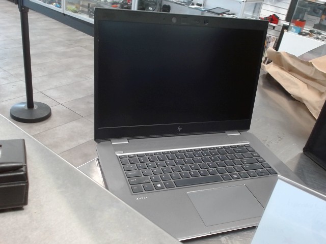 Hp zbook studio g5