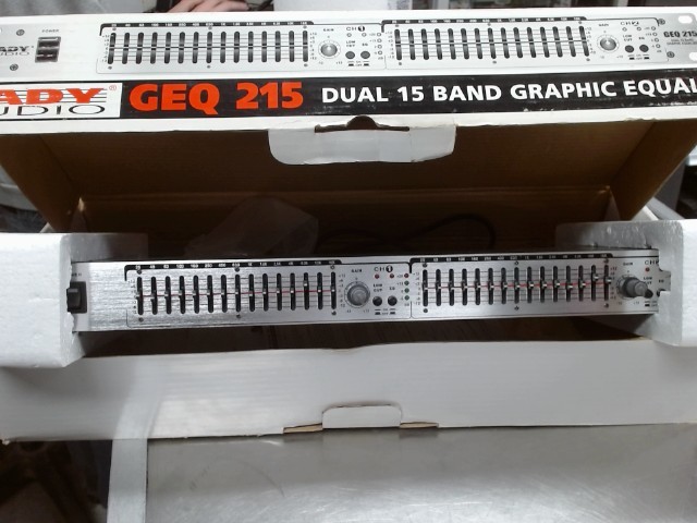 Dual 15 band graphic equalizer