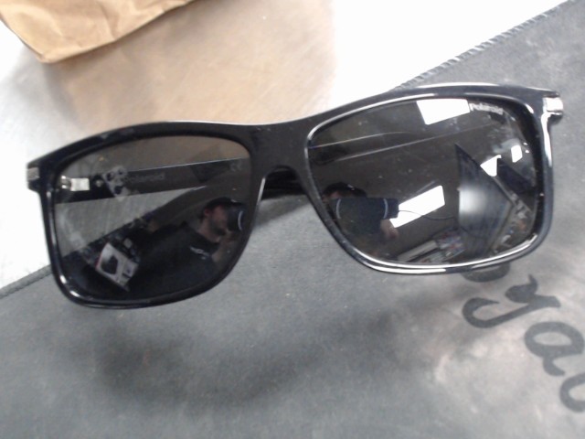 Lunette fume noir pour femme