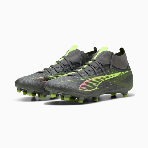 Souliers soccer puma new