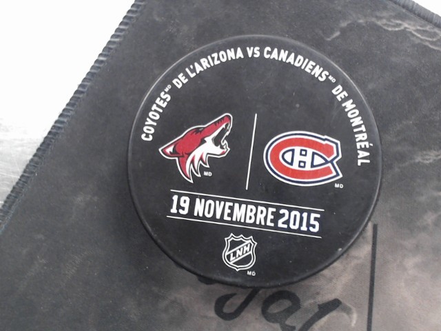 Rondelle pratique canadien vs coyote