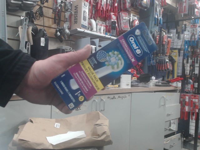 Io n  pk 5 brush head