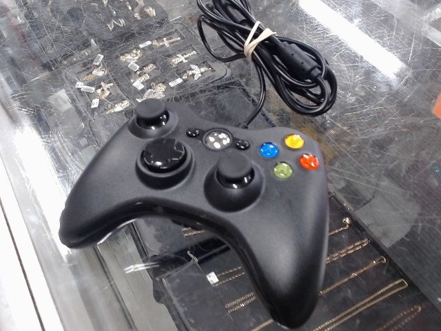 Manette de xbox 360 avec fil