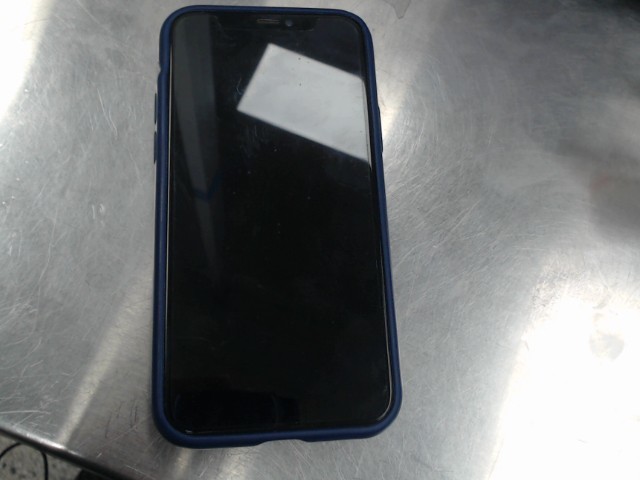 Iphone 11 pro 64 gb cracked back