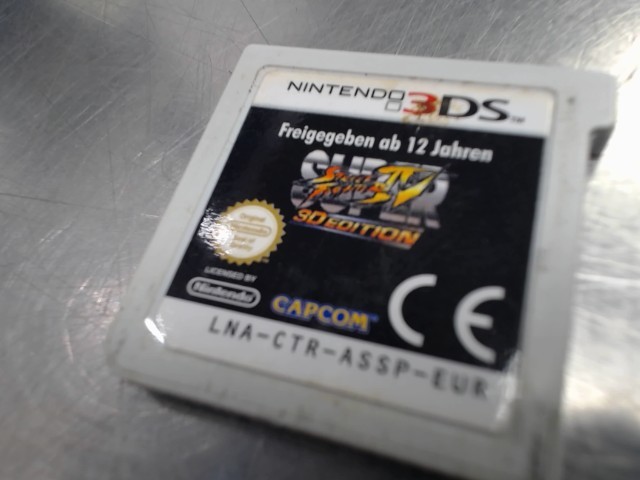 Street fighter 4 3ds *loose*