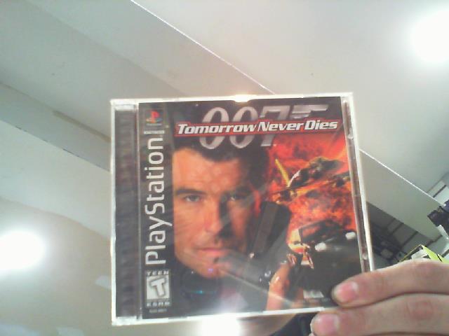 Jeu ps1 007 tomorrow never dies