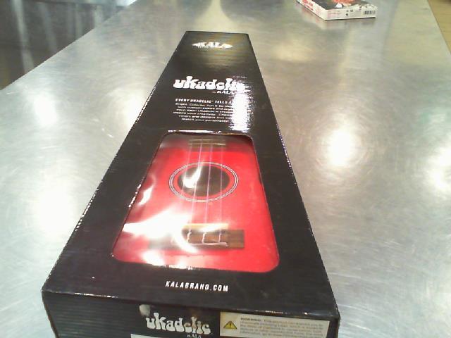 Ukulele cherry bomb neuf