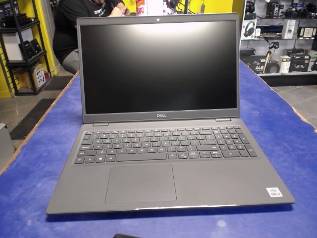 I3-10110u @ 2.6ghz 8go ram 128go ssd