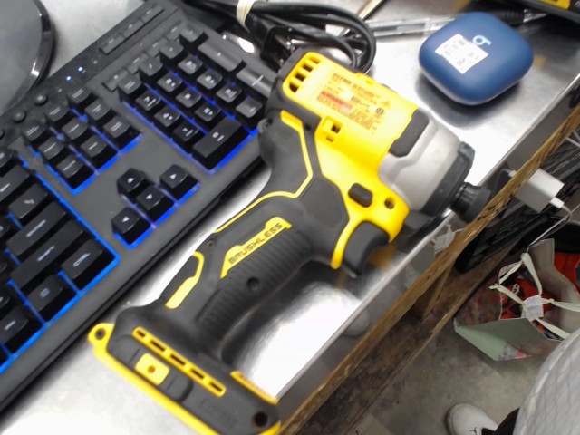 Impact dewalt dcf809 tool bin