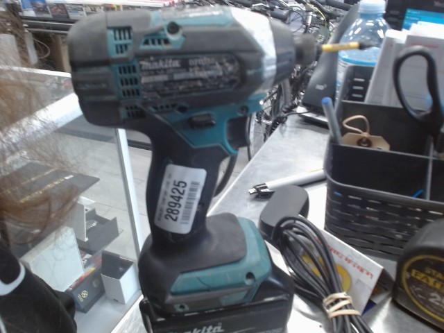 Drill impact+batt no charge makita