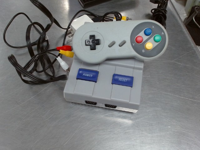 Emulateur super nintendo avec manette et