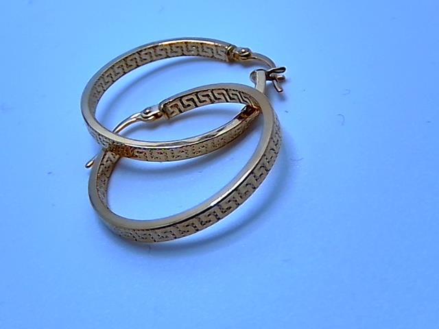 BOUCLES D OREILLES EN OR 18KT