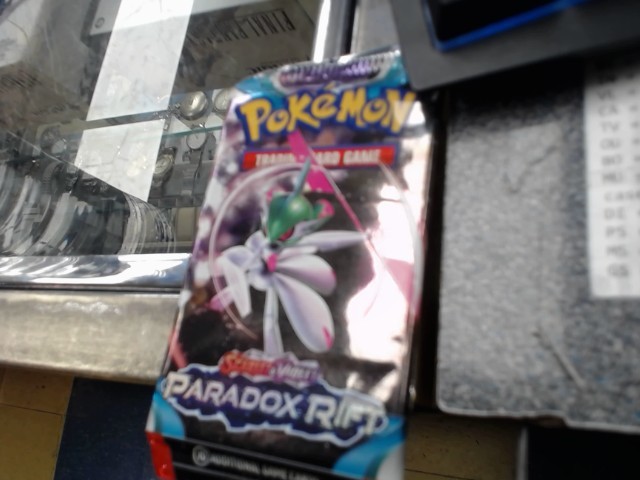 Booster scarlet & violet paradox rift