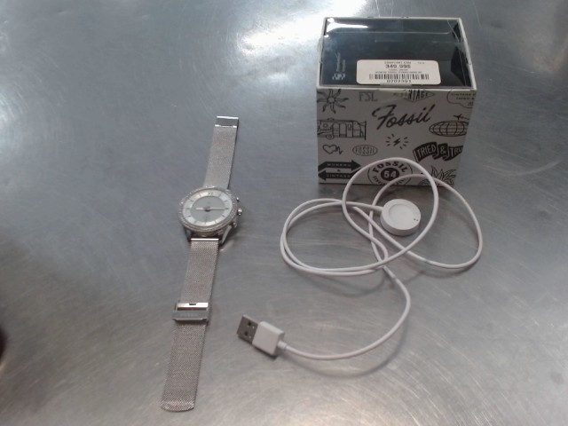 Montre fossil hybrid dans bo