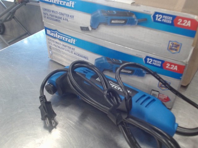 Outil polivalent+boite+acc