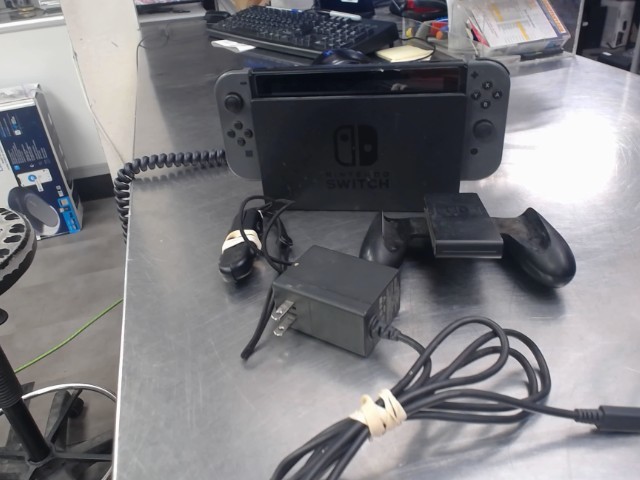 Nintendo switch +dock+man+holder