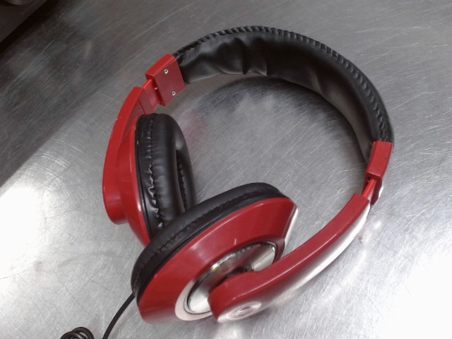 Ecouteur rouge et noire