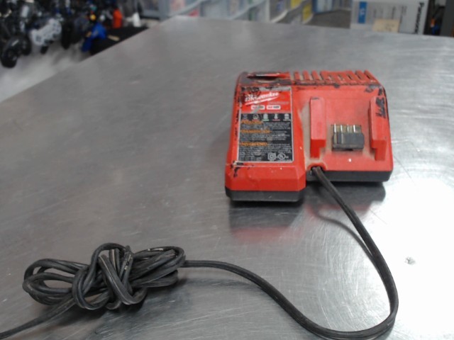 Chargeur 12v/18v lectrique