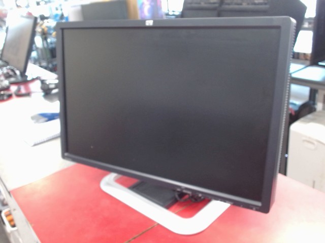Ecran 24 pouce lcd