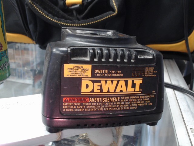 Chargeur dewalt 18v