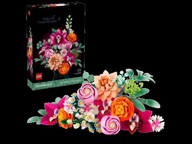 Pretty pink flower bouquet lego