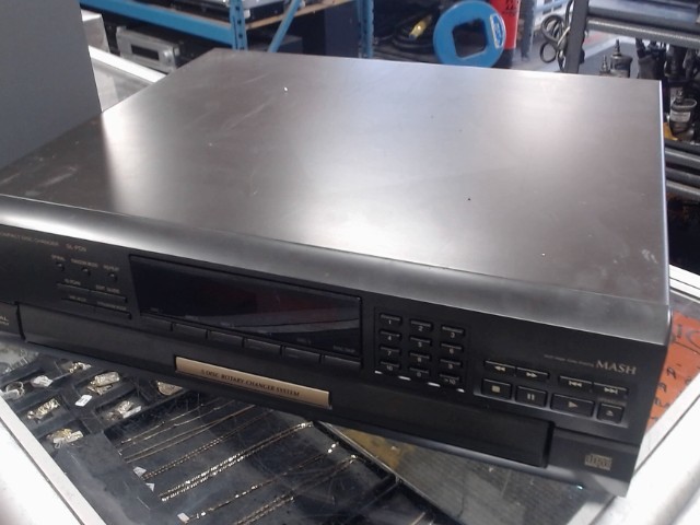 Lecteur cd avec changeur de disc x5/noma