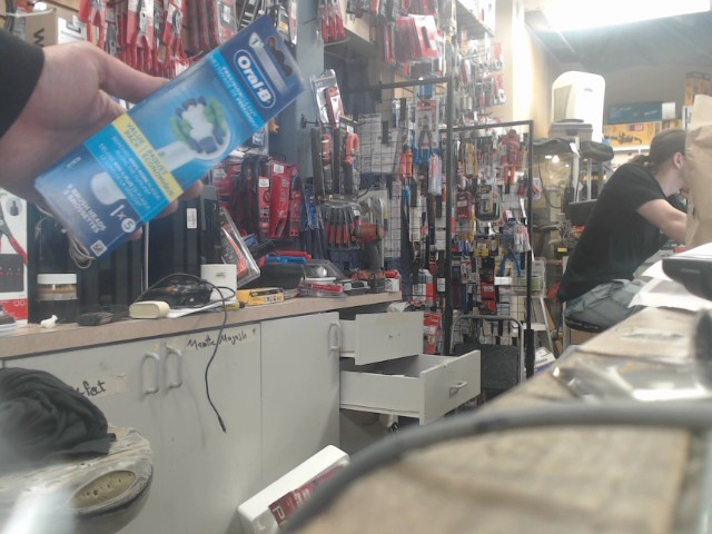 Tetes de brosses a dent