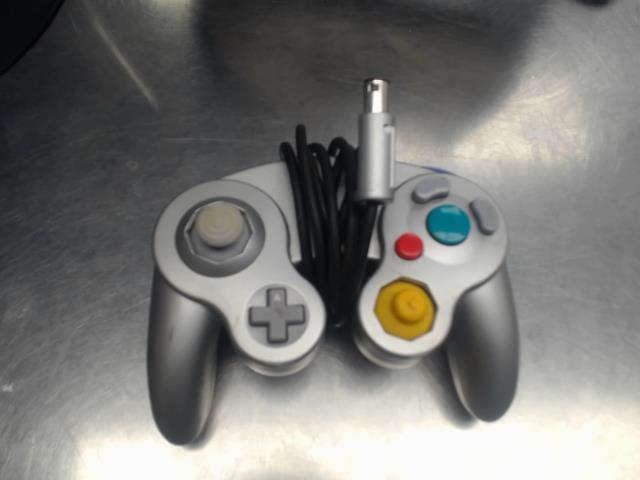 Manette gamecube dans sac personel