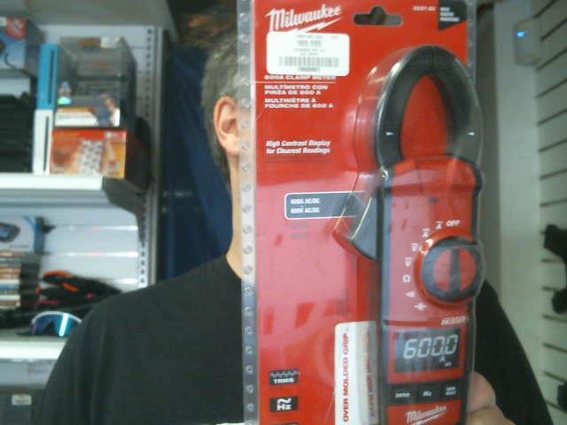 Multimetre a fourche de 600 a