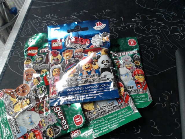 Lego movie minfigurines